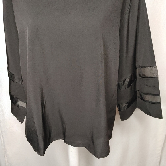 Mesh panel bell sleeve blouse size L/XL - Picture 5 of 10
